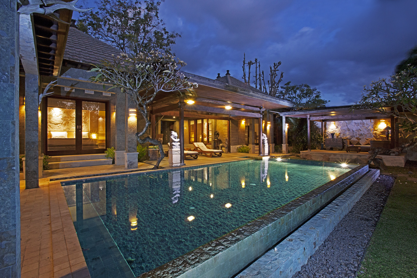 Grand Royal Two Bedroom Pool Villas